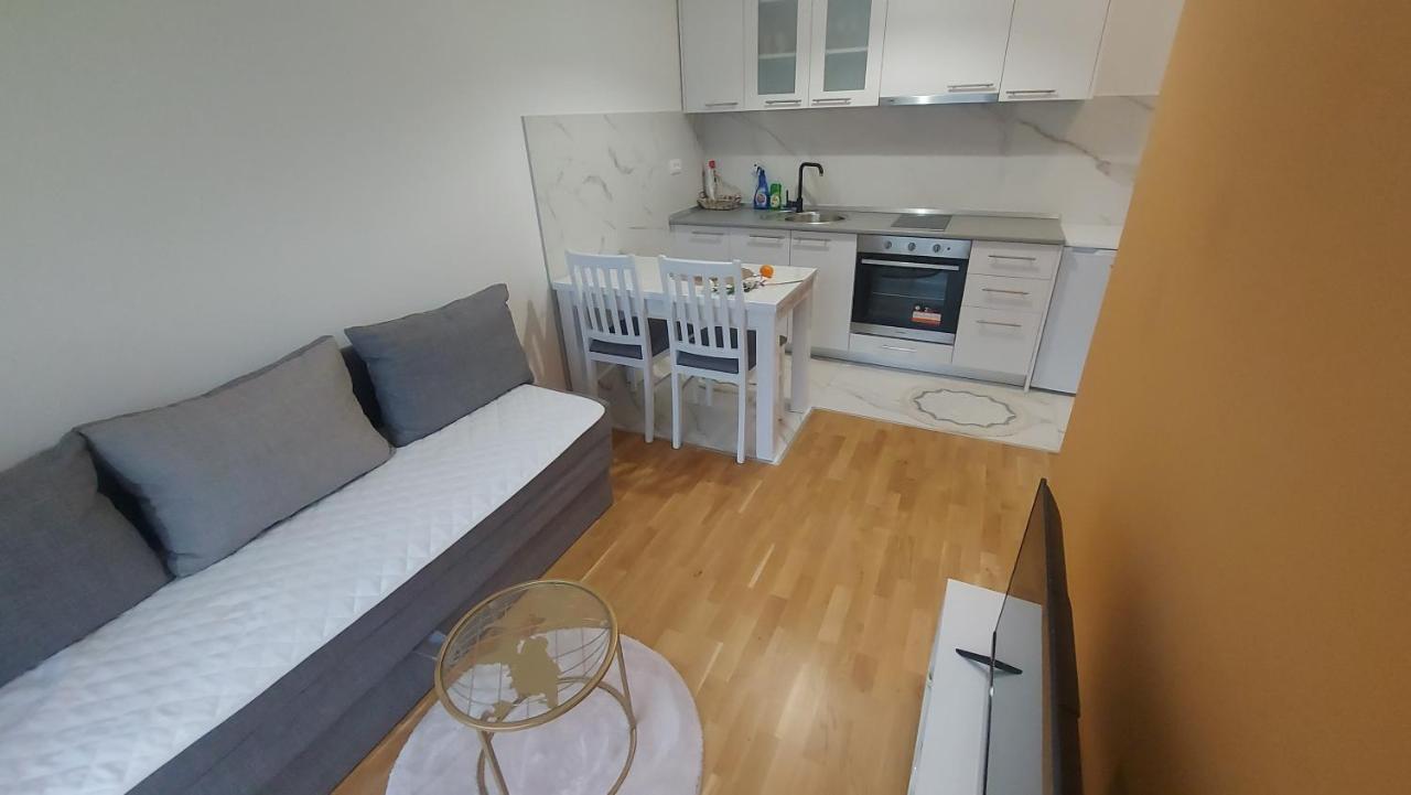 Apartman Solunska 18 Μπάνια Λούκα Εξωτερικό φωτογραφία